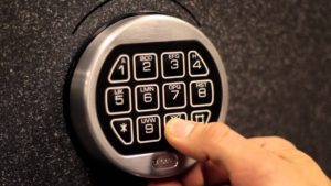 Safes and locking: What's better: A key or an electronic lock?